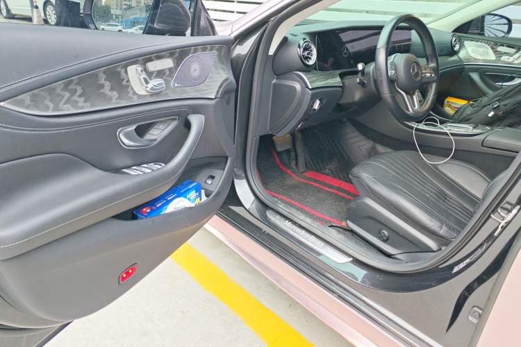 Used Mercedes-Benz CLS 2021 CLS 300 Sport Edition Driver Seat