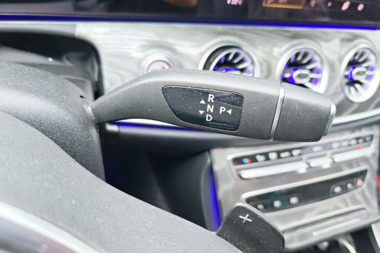 Used Mercedes-Benz CLS 2021 CLS 300 Sport Edition Gear Lever