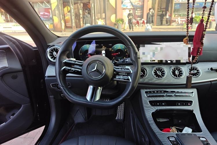 Used Mercedes-Benz CLS 2021-Year Restyled CLS 300 Luxury Edition Steering Wheel