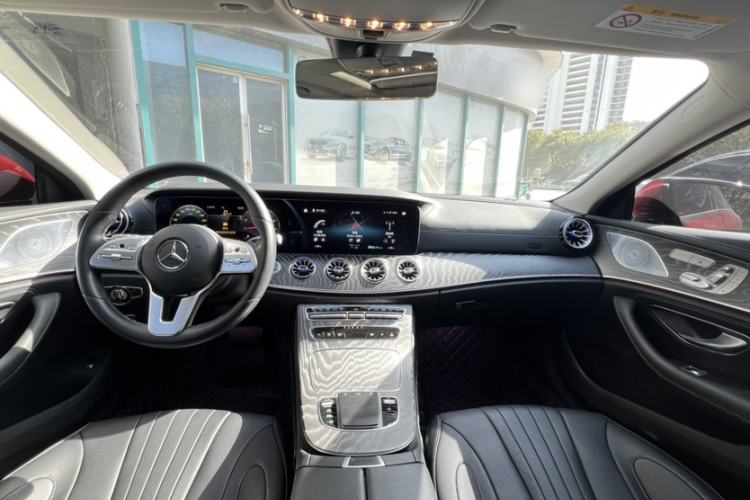 Used Mercedes-Benz CLS 2021 CLS 300 Sport Edition Interior 1