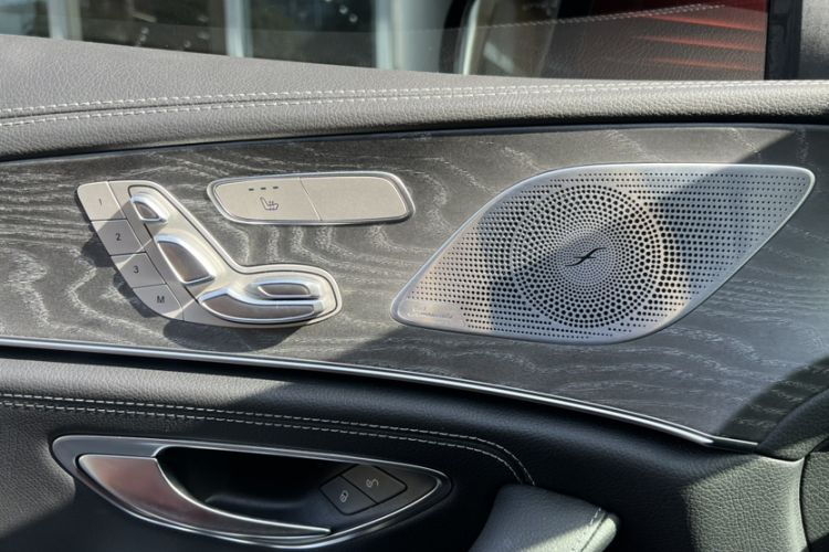 Used Mercedes-Benz CLS 2021 CLS 300 Sport Edition Interior 3