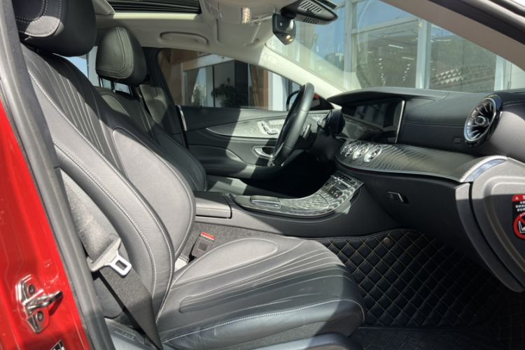 Used Mercedes-Benz CLS 2021 CLS 300 Sport Edition Interior 6