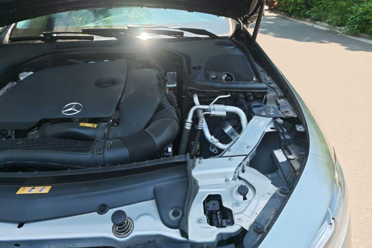 Used Mercedes-Benz CLS 2021 CLS 300 Luxury Model Engine Bay Left
