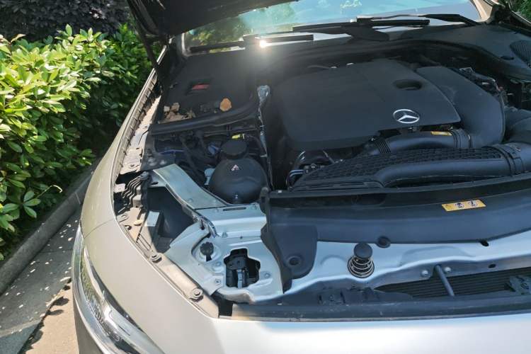 Used Mercedes-Benz CLS 2021 CLS 300 Luxury Model Engine Bay Right