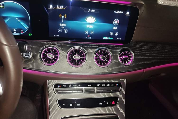 Used Mercedes-Benz CLS 2021 CLS 300 Sport Edition Audio And AC Panel
