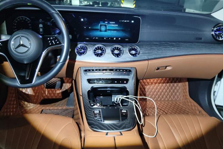 Used Mercedes-Benz CLS 2021 Refreshed CLS 300 Dynamic Edition Audio And AC Panel