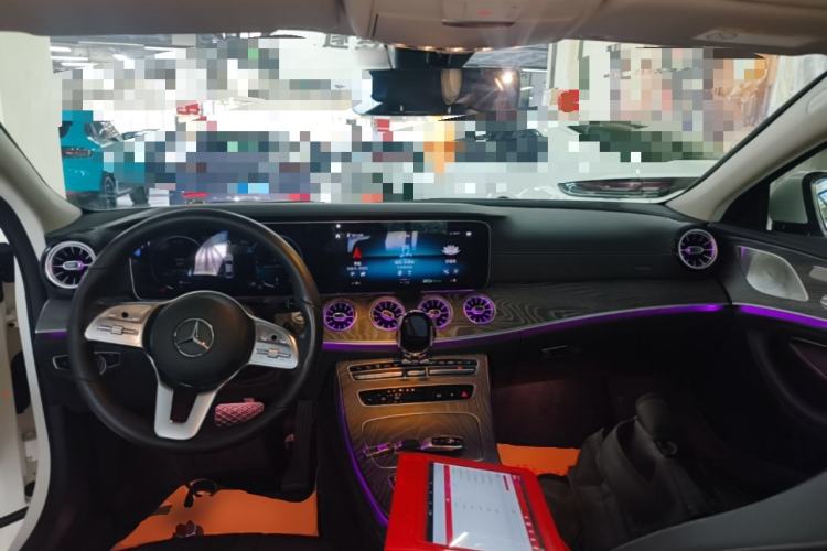 Used Mercedes-Benz CLS 2021 CLS 300 Sport Edition Center Console