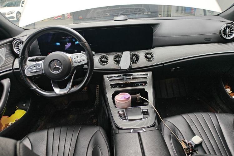 Used Mercedes-Benz CLS 2021 CLS 300 Sport Edition Center Console