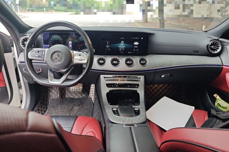 Used Mercedes-Benz CLS 2021 CLS 300 Luxury Model Center Console