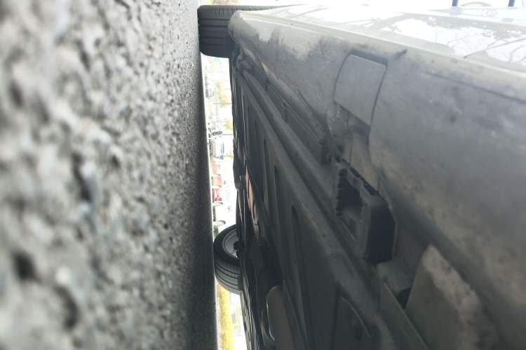 Used Mercedes-Benz CLS 2021 CLS 300 Sport Edition Chassis Front Right