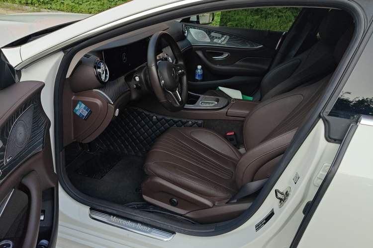 Used Mercedes-Benz CLS 2021 CLS 300 Sport Edition Driver Seat