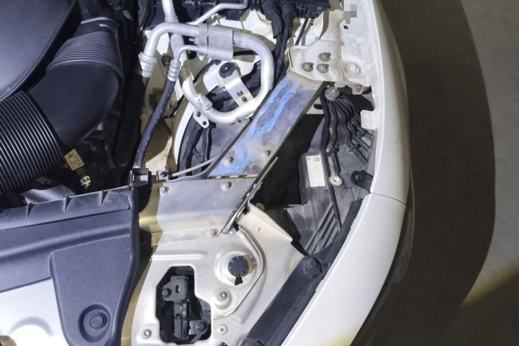 Used Mercedes-Benz CLS 2021 CLS 300 Sport Edition Engine Bay Left
