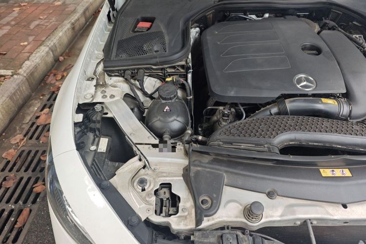 Used Mercedes-Benz CLS 2021 CLS 300 Luxury Model Engine Bay Right