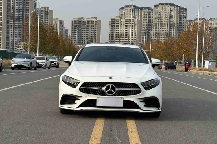 Used Mercedes-Benz CLS 2021 CLS 300 Luxury Model Exterior 2