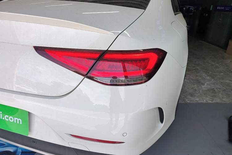 Used Mercedes-Benz CLS 2021 CLS 300 Luxury Model Exterior 3