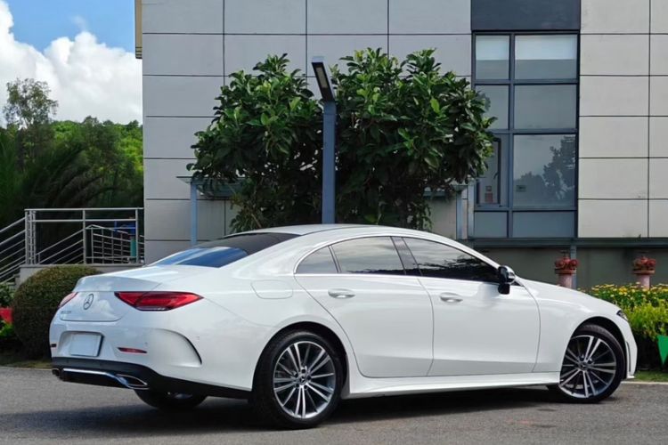 Used Mercedes-Benz CLS 2021 CLS 300 Sport Edition Exterior 5