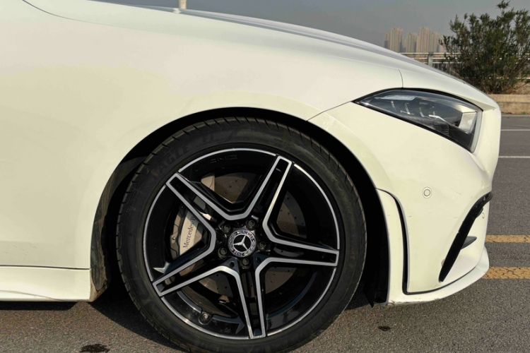 Used Mercedes-Benz CLS 2021 CLS 300 Luxury Model Exterior 7