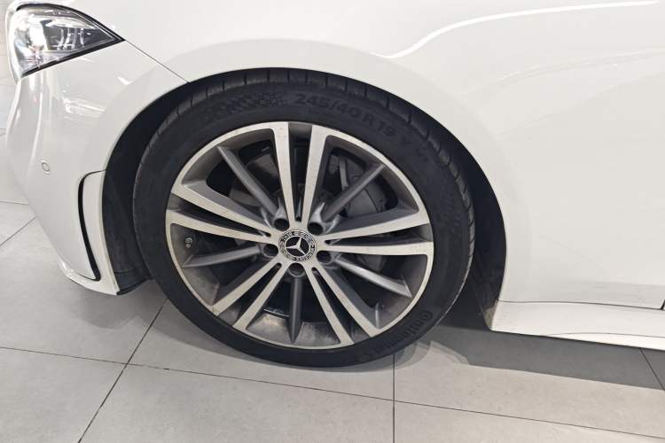 Used Mercedes-Benz CLS 2021 CLS 300 Sport Edition Exterior 7