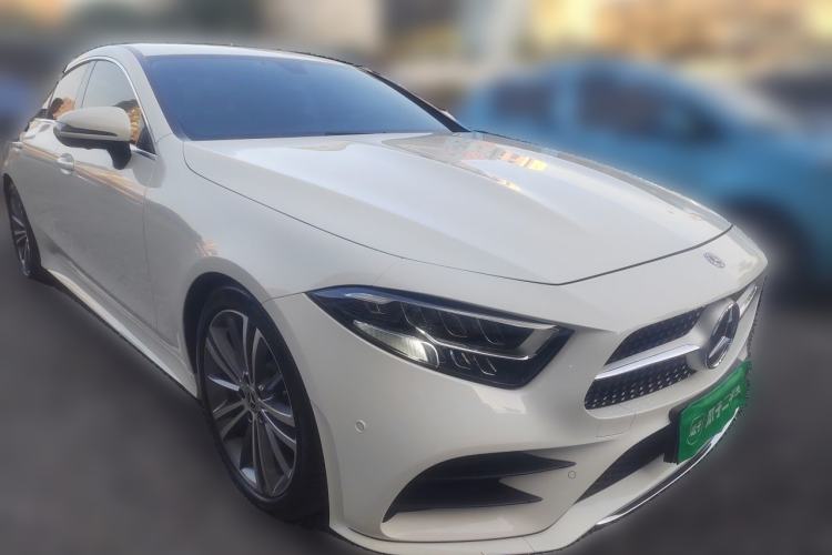 Used Mercedes-Benz CLS 2021 CLS 300 Sport Edition Front Right 45 Deg