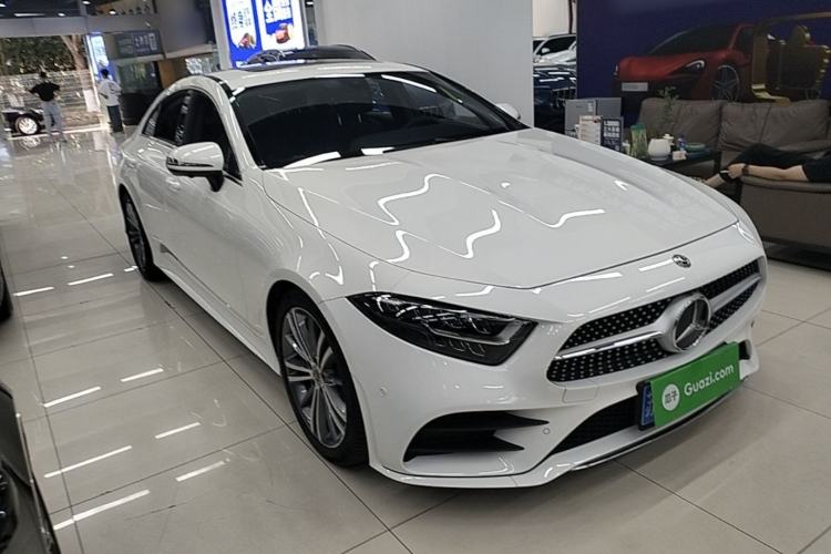 Used Mercedes-Benz CLS 2021 CLS 300 Sport Edition Front Right 45 Deg