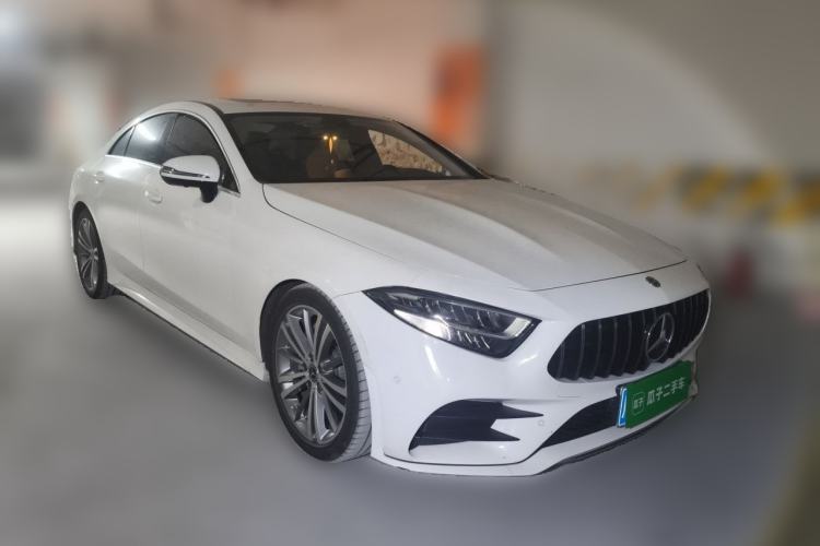 Used Mercedes-Benz CLS 2021 CLS 300 Sport Edition Front Right 45 Deg