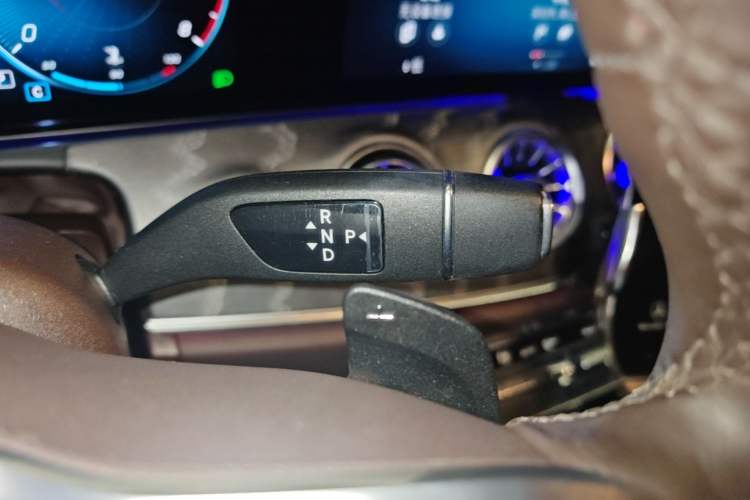 Used Mercedes-Benz CLS 2021 CLS 300 Luxury Model Gear Lever