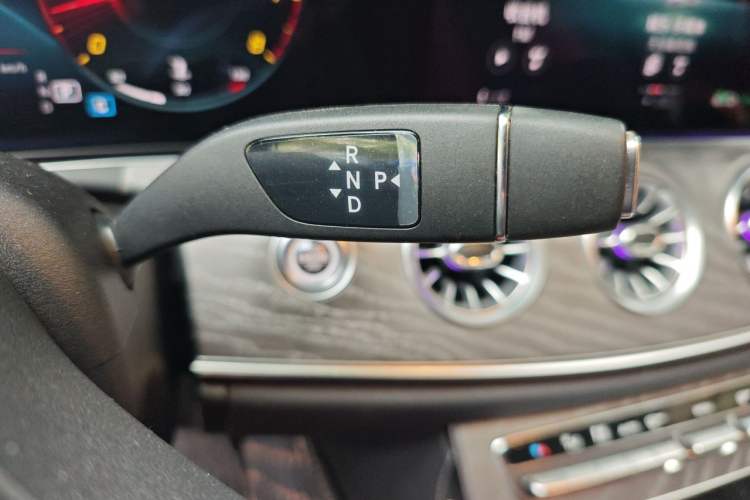 Used Mercedes-Benz CLS 2021 CLS 300 Luxury Model Gear Lever