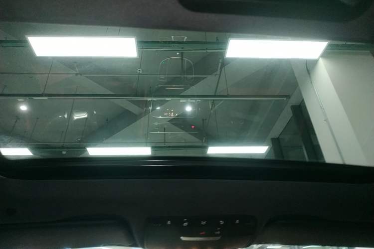 Used Mercedes-Benz CLS 2021 CLS 300 Sport Edition Headliner