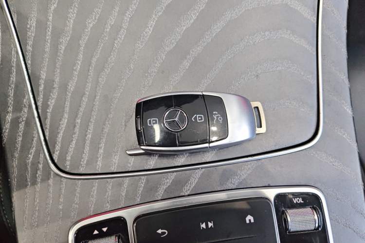 Used Mercedes-Benz CLS 2021 CLS 300 Sport Edition Interior 1