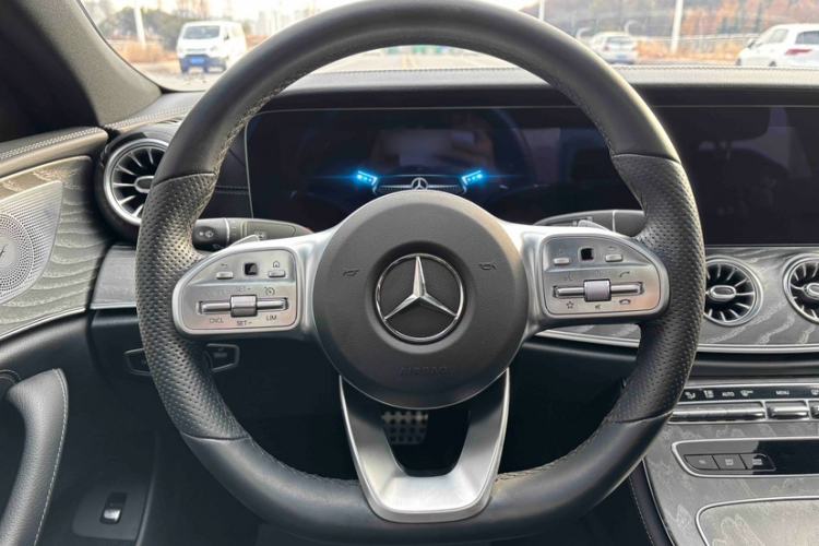 Used Mercedes-Benz CLS 2021 CLS 300 Luxury Model Interior 2