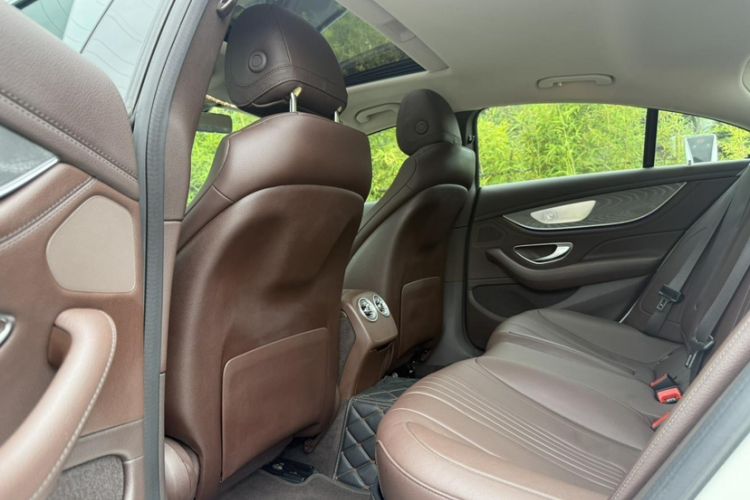Used Mercedes-Benz CLS 2021 CLS 300 Luxury Model Interior 6