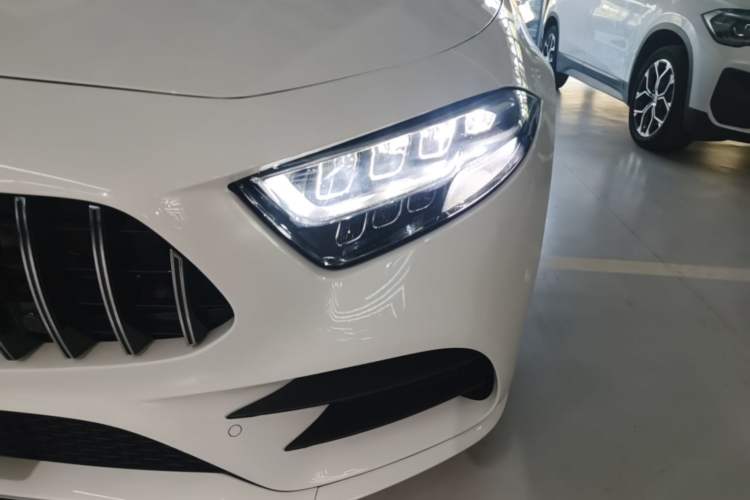 Used Mercedes-Benz CLS 2021 CLS 300 Sport Edition Left Front Headlight