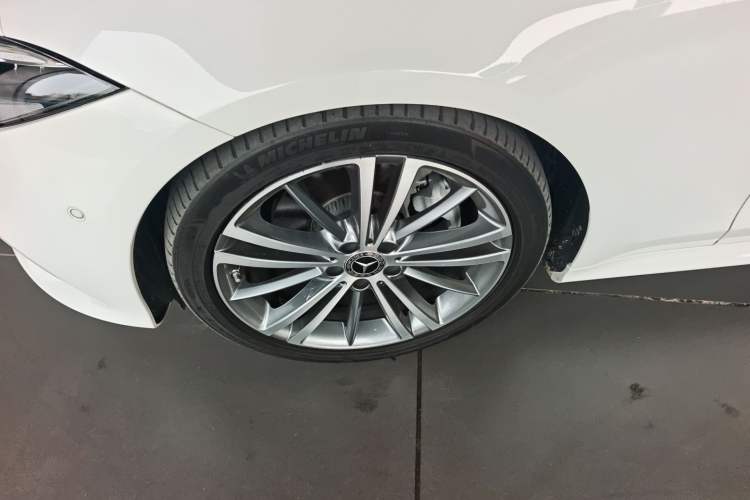 Used Mercedes-Benz CLS 2021 CLS 260 Left Front Wheel Hub