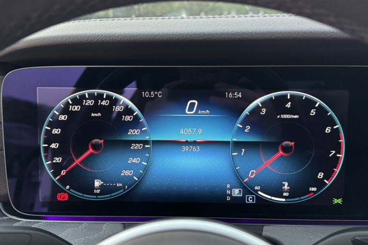 Used Mercedes-Benz CLS 2021 CLS 300 Sport Edition Odometer Close Up