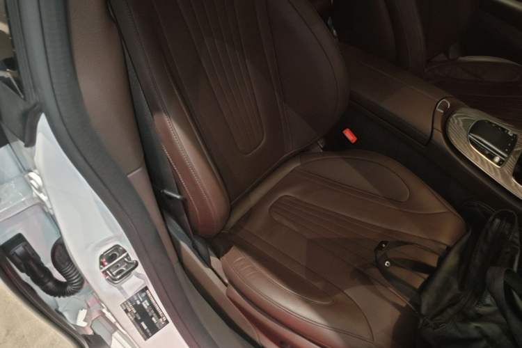 Used Mercedes-Benz CLS 2021 CLS 300 Luxury Model Right Front Seat