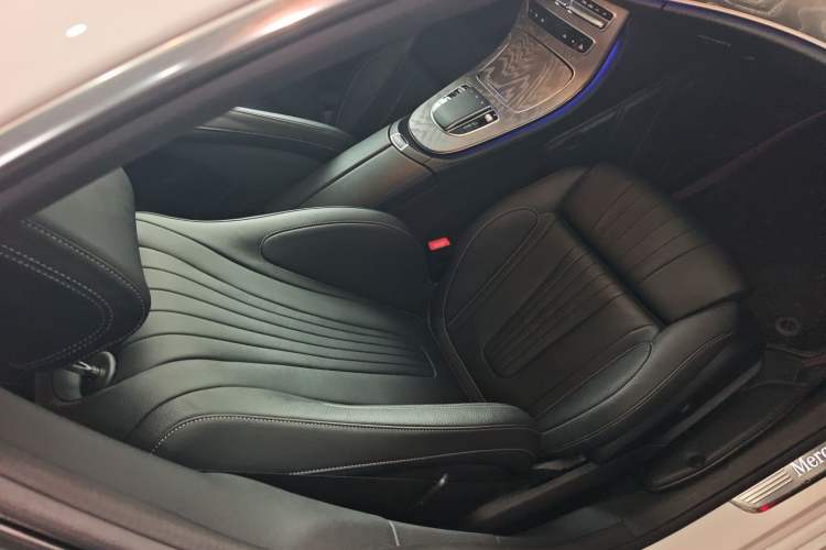 Used Mercedes-Benz CLS 2021 CLS 260 Right Front Seat