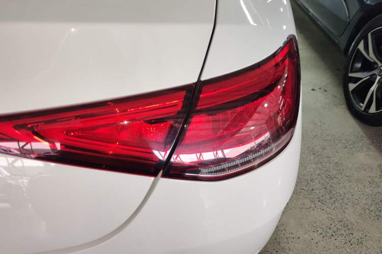 Used Mercedes-Benz CLS 2021 CLS 300 Sport Edition Right Rear Taillight
