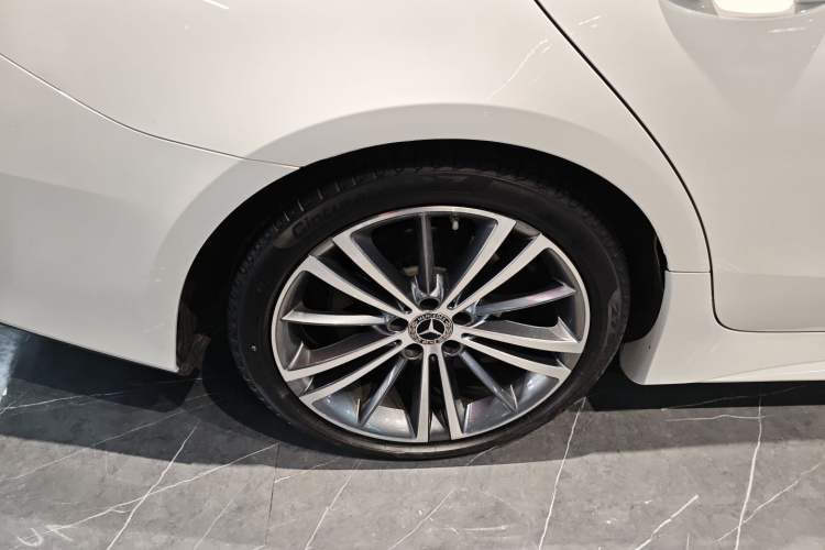 Used Mercedes-Benz CLS 2021 CLS 300 Sport Edition Right Rear Wheel Hub