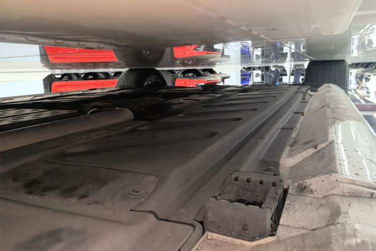 Used Mercedes-Benz CLS 2021 CLS 300 Luxury Model Right Side Sill