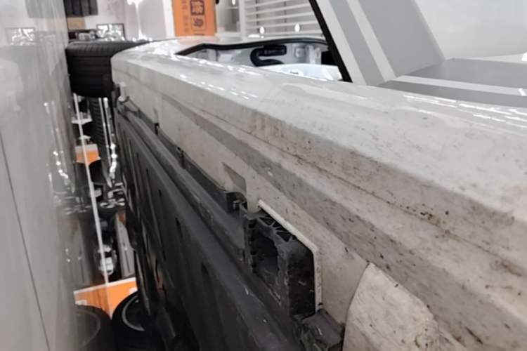 Used Mercedes-Benz CLS 2021 CLS 260 Right Side Sill