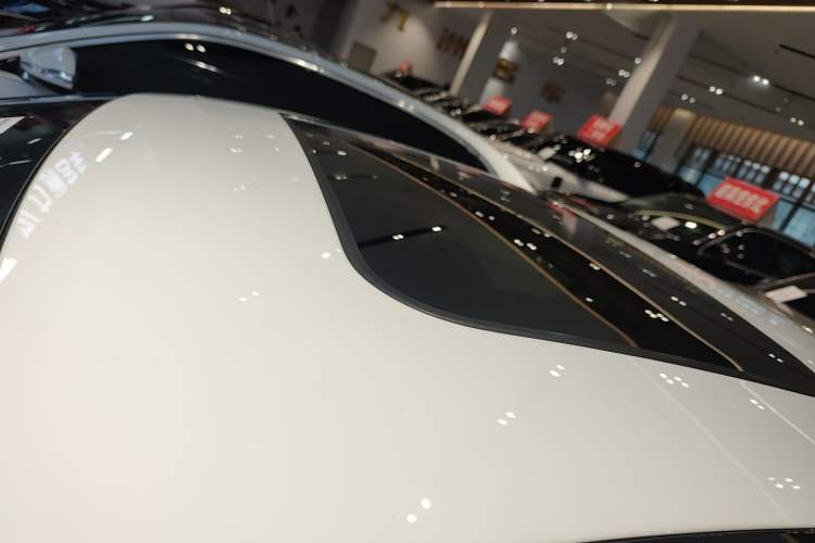 Used Mercedes-Benz CLS 2021 CLS 300 Sport Edition Roof