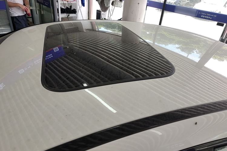 Used Mercedes-Benz CLS 2021 CLS 300 Luxury Model Roof