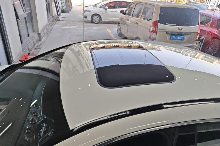 Used Mercedes-Benz CLS 2021 CLS 300 Sport Edition Roof