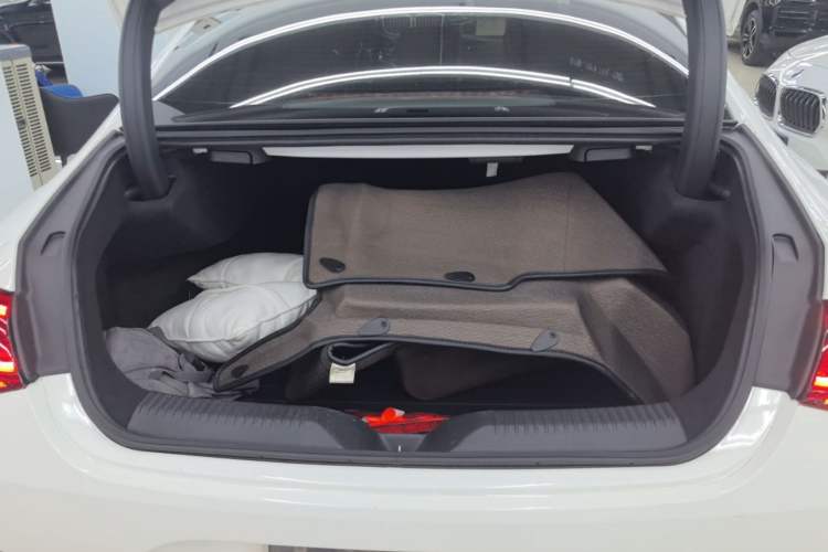 Used Mercedes-Benz CLS 2021 CLS 300 Luxury Model Trunk