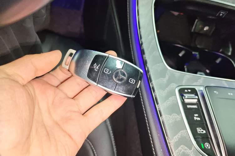 Used Mercedes-Benz CLS 2021 CLS 300 Sport Edition Vehicle Key