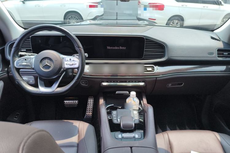 Used Mercedes-Benz CLS  Center Console