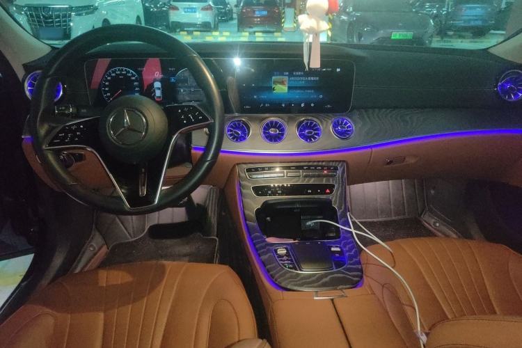 Used Mercedes-Benz CLS 2022 CLS 300 Sport Edition Center Console