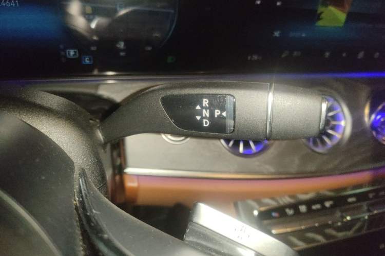 Used Mercedes-Benz CLS 2022 CLS 300 Sport Edition Gear Lever