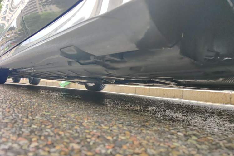 Used Mercedes-Benz CLS 2022 CLS 300 Sport Edition Chassis Rear Left