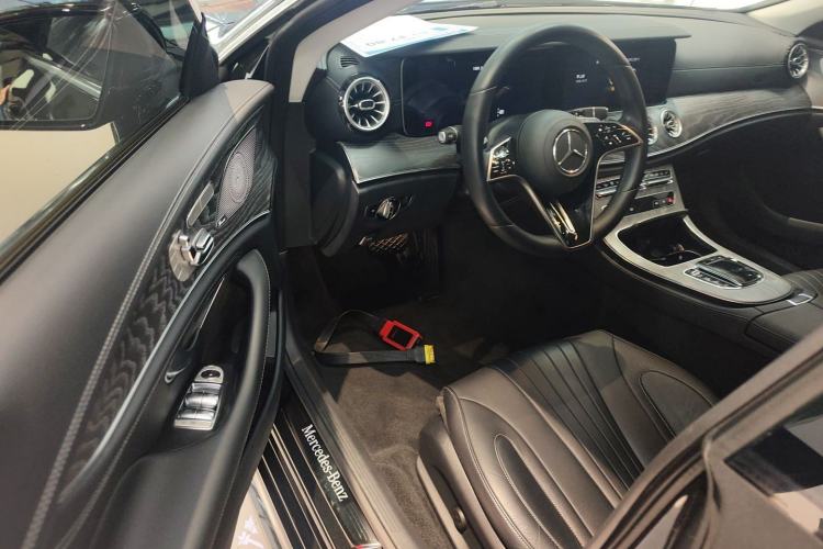 Used Mercedes-Benz CLS 2022 CLS 300 Sport Edition Driver Seat